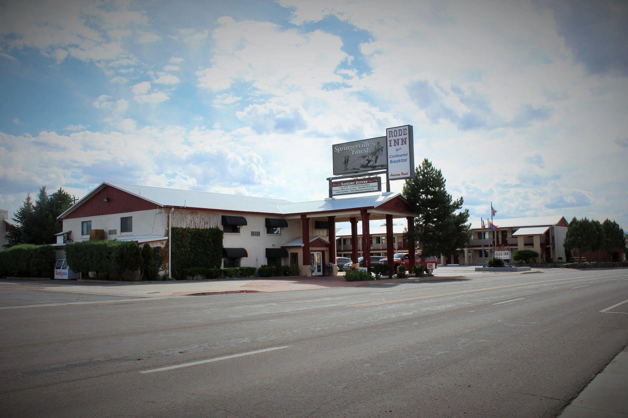 Howard Johnson By Wyndham Springerville Esterno foto